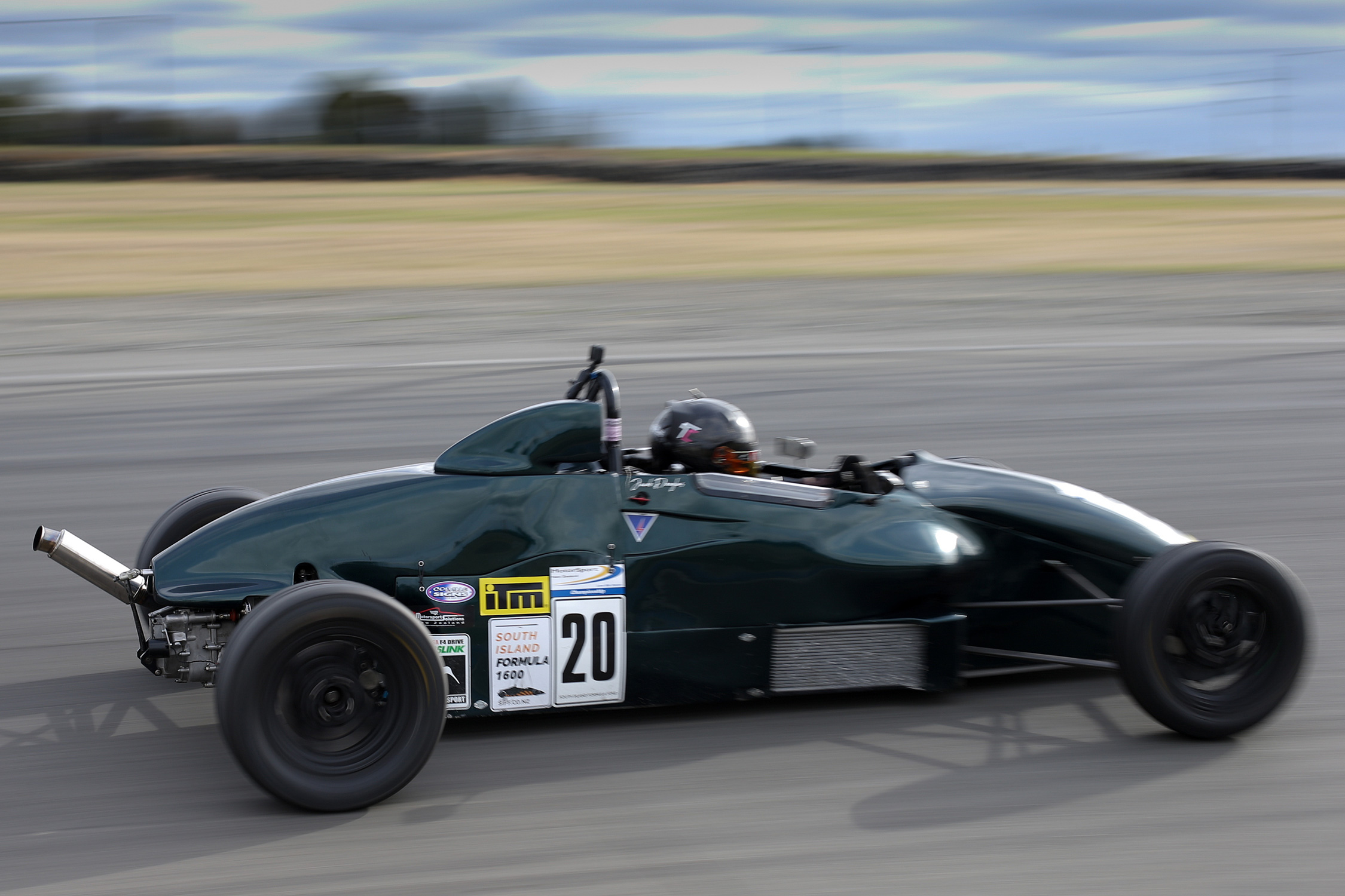 Douglas looks forward to TRS test after strong final NZ Formula Ford round
